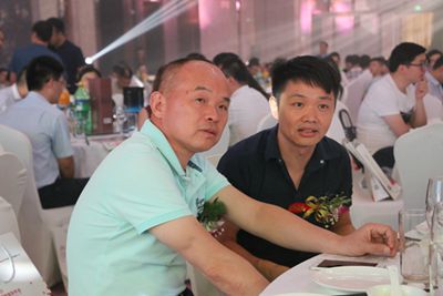 湖南省家具行業(yè)協(xié)會,家具行業(yè)協(xié)會,家具行業(yè) 湖南省家具行業(yè)協(xié)會,家具行業(yè)協(xié)會,家具行業(yè)