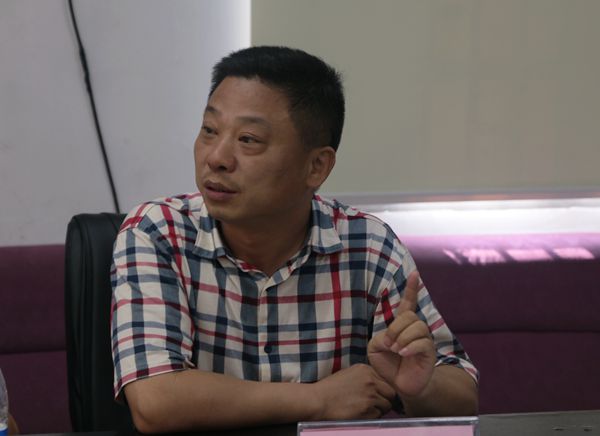 湖南省家具行業(yè)協(xié)會,家具行業(yè)協(xié)會,家具行業(yè) 湖南省家具行業(yè)協(xié)會,家具行業(yè)協(xié)會,家具行業(yè)
