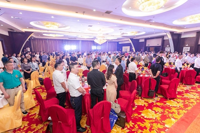 湖南省家具行業(yè)協(xié)會(huì),家具行業(yè)協(xié)會(huì),家具行業(yè) 湖南省家具行業(yè)協(xié)會(huì),家具行業(yè)協(xié)會(huì),家具行業(yè)
