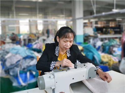湖南省家具行業(yè)協(xié)會(huì),家具行業(yè)協(xié)會(huì),家具行業(yè) 湖南省家具行業(yè)協(xié)會(huì),家具行業(yè)協(xié)會(huì),家具行業(yè)