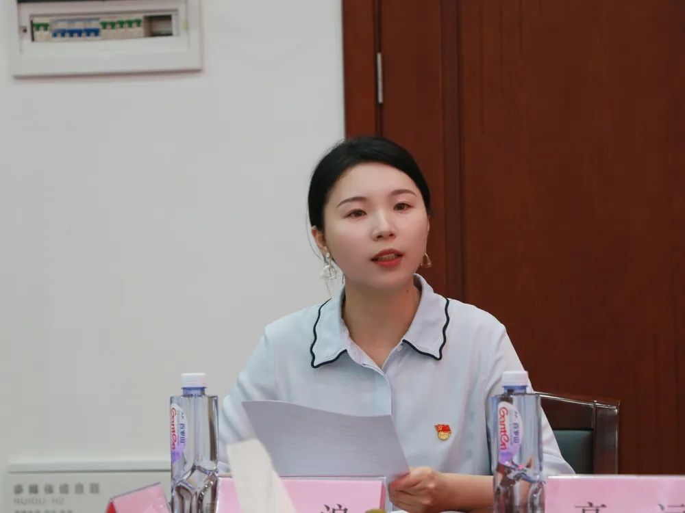 湖南省家具行業(yè)協(xié)會,家具行業(yè)協(xié)會,家具行業(yè) 湖南省家具行業(yè)協(xié)會,家具行業(yè)協(xié)會,家具行業(yè)