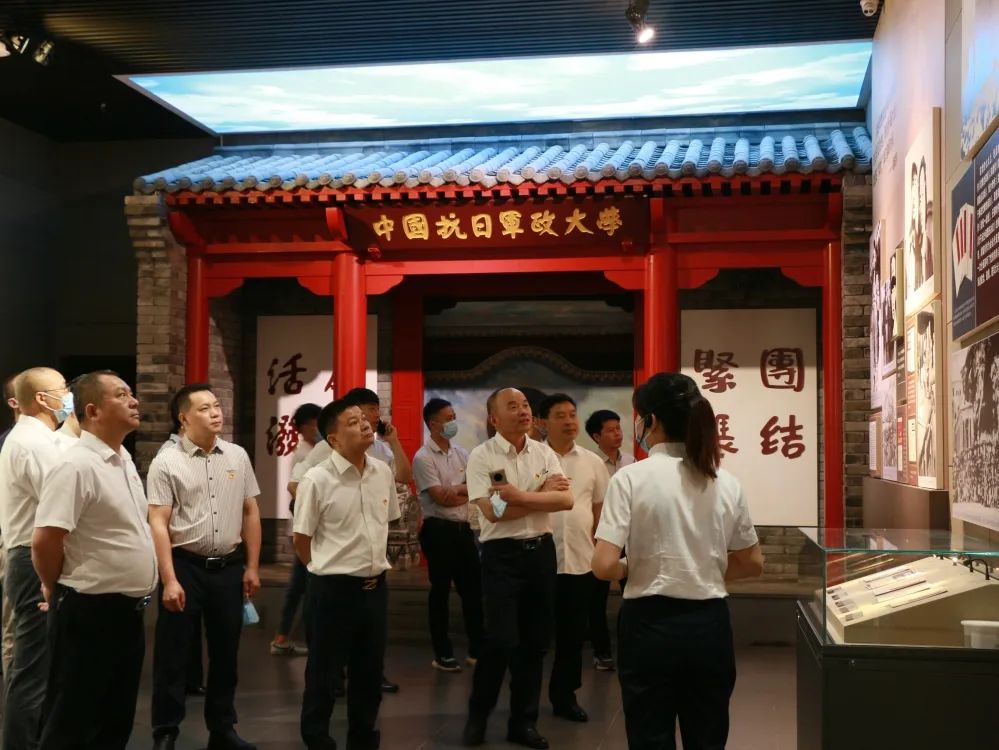 湖南省家具行業(yè)協(xié)會,家具行業(yè)協(xié)會,家具行業(yè) 湖南省家具行業(yè)協(xié)會,家具行業(yè)協(xié)會,家具行業(yè)