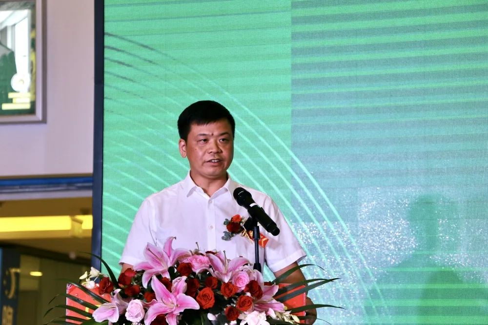 湖南省家具行業(yè)協(xié)會,家具行業(yè)協(xié)會,家具行業(yè) 湖南省家具行業(yè)協(xié)會,家具行業(yè)協(xié)會,家具行業(yè)