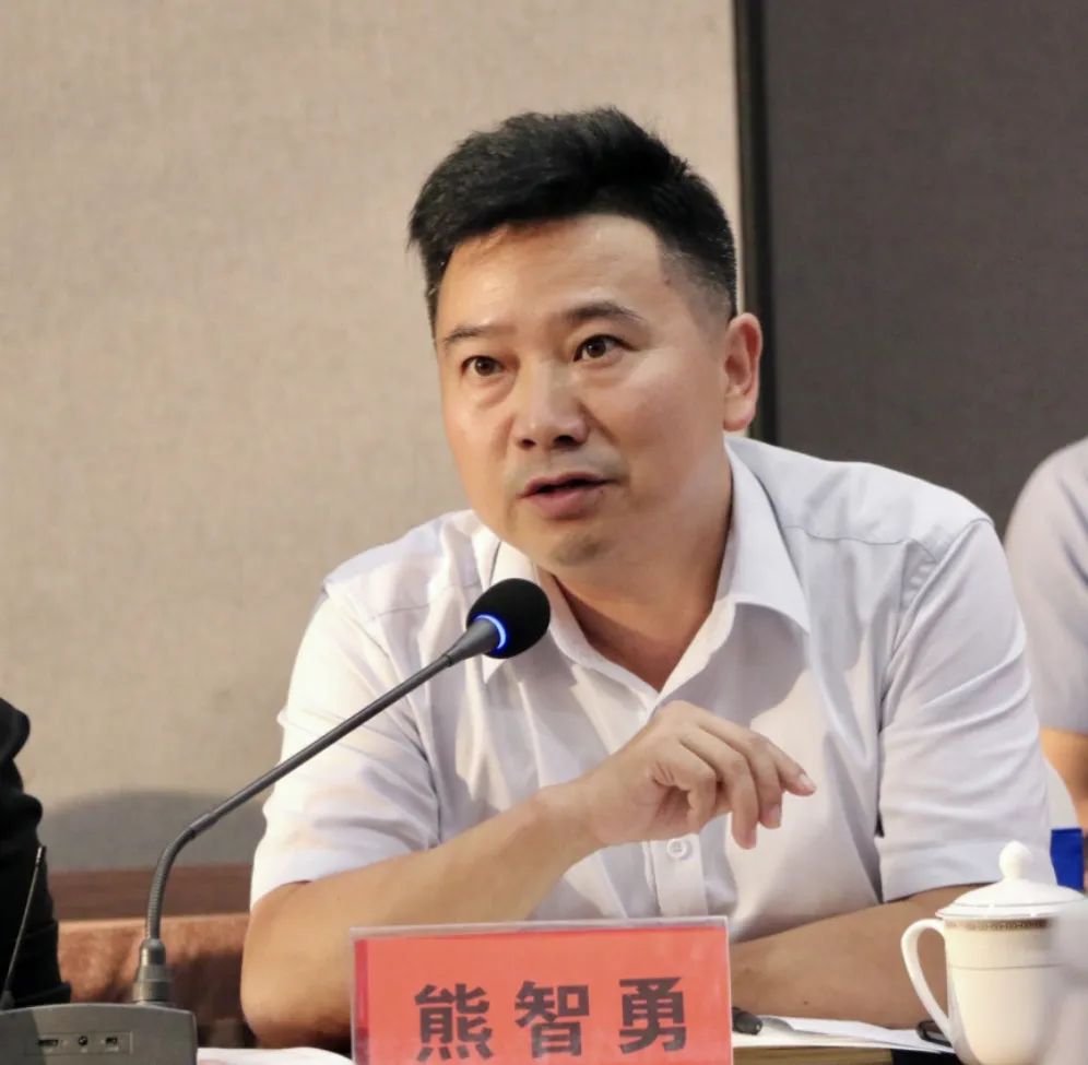 湖南省家具行業(yè)協(xié)會,家具行業(yè)協(xié)會,家具行業(yè) 湖南省家具行業(yè)協(xié)會,家具行業(yè)協(xié)會,家具行業(yè)
