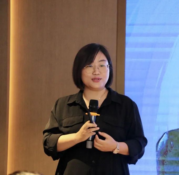 湖南省家具行業(yè)協(xié)會,家具行業(yè)協(xié)會,家具行業(yè) 湖南省家具行業(yè)協(xié)會,家具行業(yè)協(xié)會,家具行業(yè)