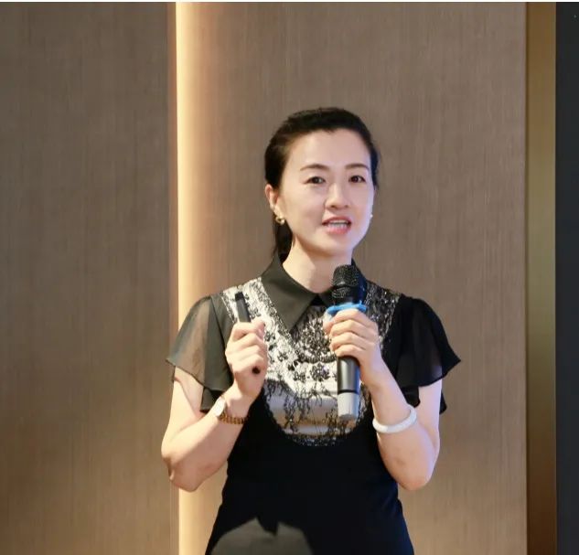 湖南省家具行業(yè)協(xié)會,家具行業(yè)協(xié)會,家具行業(yè) 湖南省家具行業(yè)協(xié)會,家具行業(yè)協(xié)會,家具行業(yè)