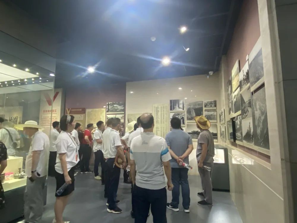 湖南省家具行業(yè)協(xié)會,家具行業(yè)協(xié)會,家具行業(yè) 湖南省家具行業(yè)協(xié)會,家具行業(yè)協(xié)會,家具行業(yè)