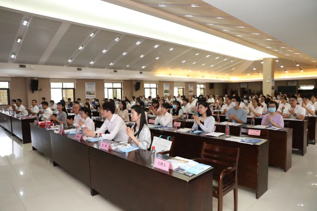 湖南省家具行業(yè)協(xié)會(huì),家具行業(yè)協(xié)會(huì),家具行業(yè) 湖南省家具行業(yè)協(xié)會(huì),家具行業(yè)協(xié)會(huì),家具行業(yè)
