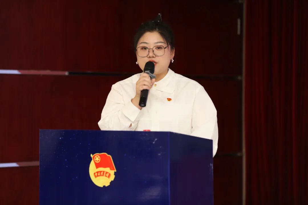 湖南省家具行業(yè)協(xié)會(huì),家具行業(yè)協(xié)會(huì),家具行業(yè) 湖南省家具行業(yè)協(xié)會(huì),家具行業(yè)協(xié)會(huì),家具行業(yè)