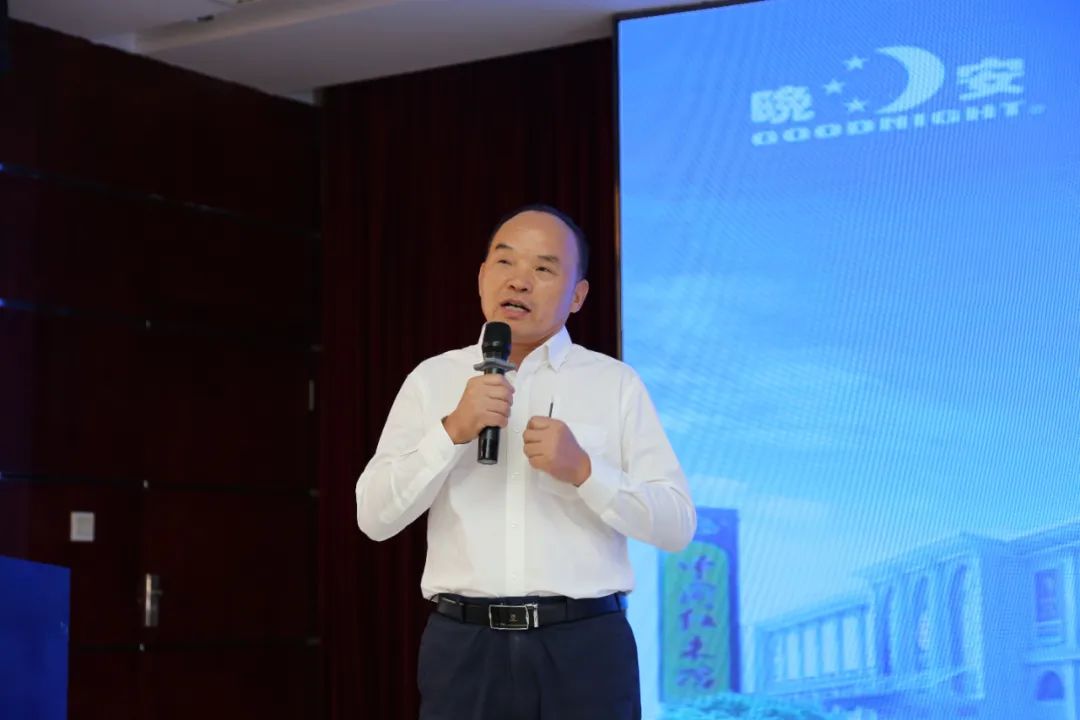 湖南省家具行業(yè)協(xié)會(huì),家具行業(yè)協(xié)會(huì),家具行業(yè) 湖南省家具行業(yè)協(xié)會(huì),家具行業(yè)協(xié)會(huì),家具行業(yè)