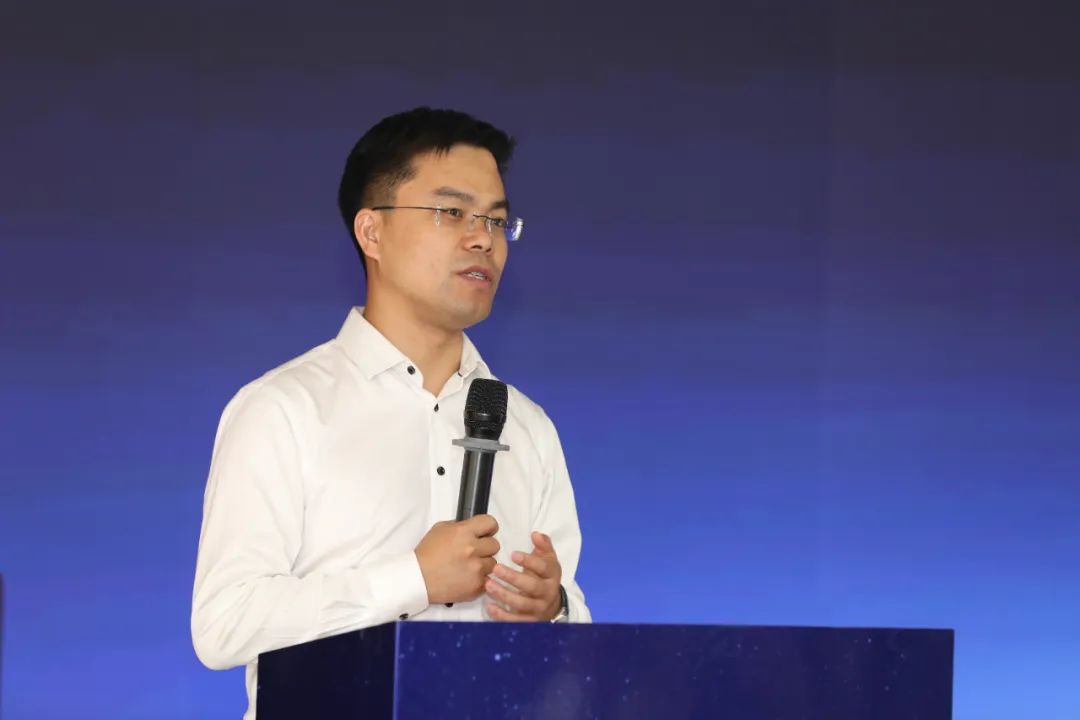 湖南省家具行業(yè)協(xié)會(huì),家具行業(yè)協(xié)會(huì),家具行業(yè) 湖南省家具行業(yè)協(xié)會(huì),家具行業(yè)協(xié)會(huì),家具行業(yè)