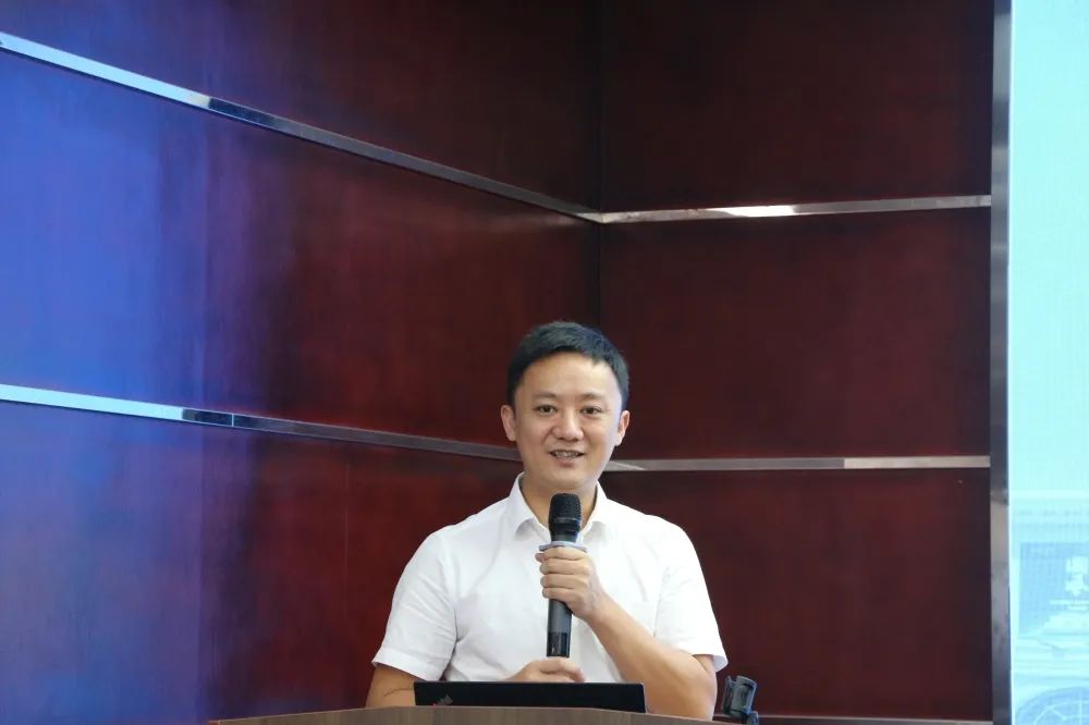 湖南省家具行業(yè)協(xié)會(huì),家具行業(yè)協(xié)會(huì),家具行業(yè) 湖南省家具行業(yè)協(xié)會(huì),家具行業(yè)協(xié)會(huì),家具行業(yè)
