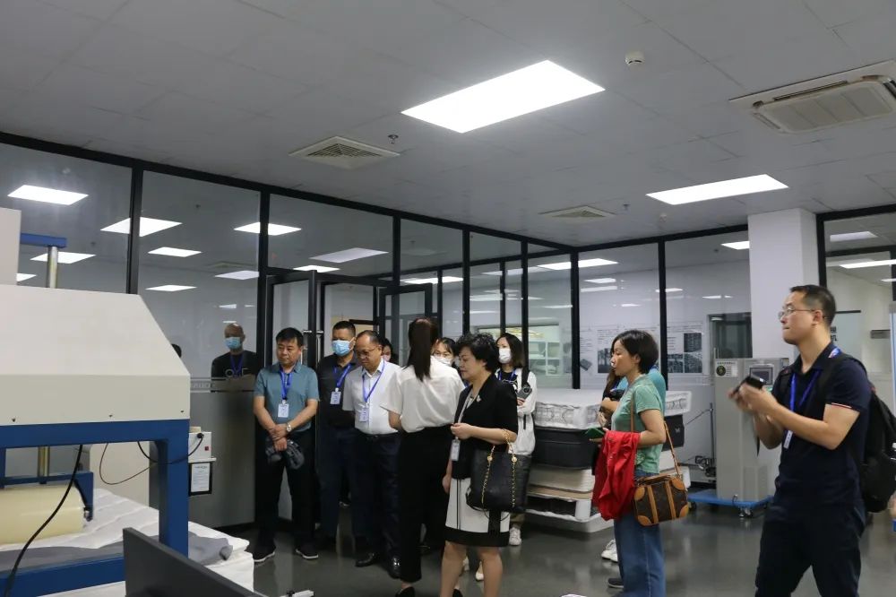湖南省家具行業(yè)協(xié)會(huì),家具行業(yè)協(xié)會(huì),家具行業(yè) 湖南省家具行業(yè)協(xié)會(huì),家具行業(yè)協(xié)會(huì),家具行業(yè)
