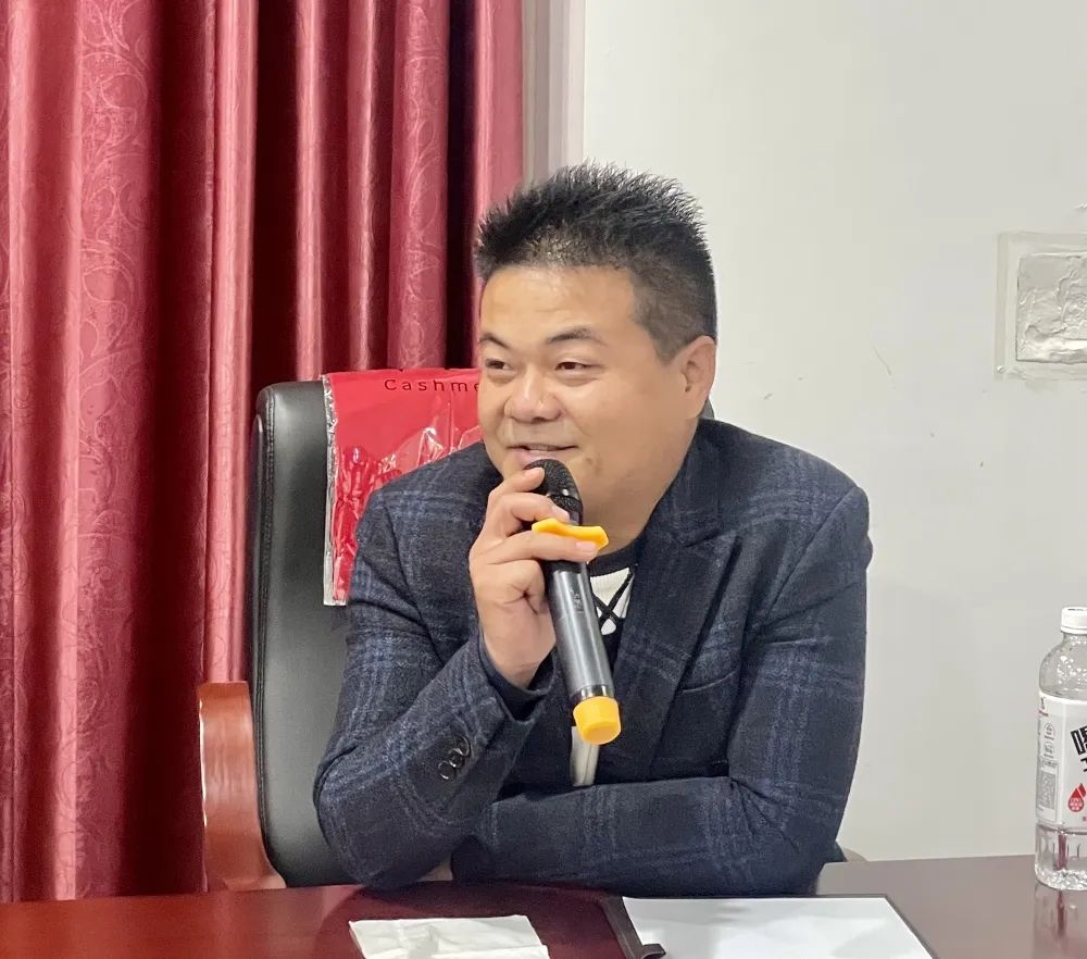 湖南省家具行業(yè)協(xié)會,家具行業(yè)協(xié)會,家具行業(yè) 湖南省家具行業(yè)協(xié)會,家具行業(yè)協(xié)會,家具行業(yè)