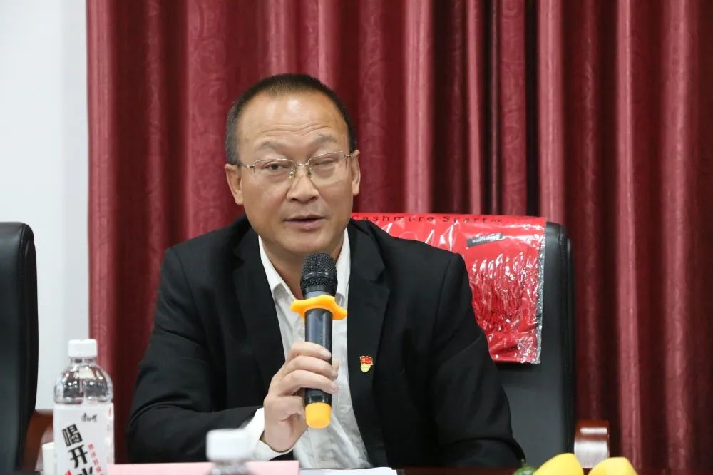 湖南省家具行業(yè)協(xié)會,家具行業(yè)協(xié)會,家具行業(yè) 湖南省家具行業(yè)協(xié)會,家具行業(yè)協(xié)會,家具行業(yè)
