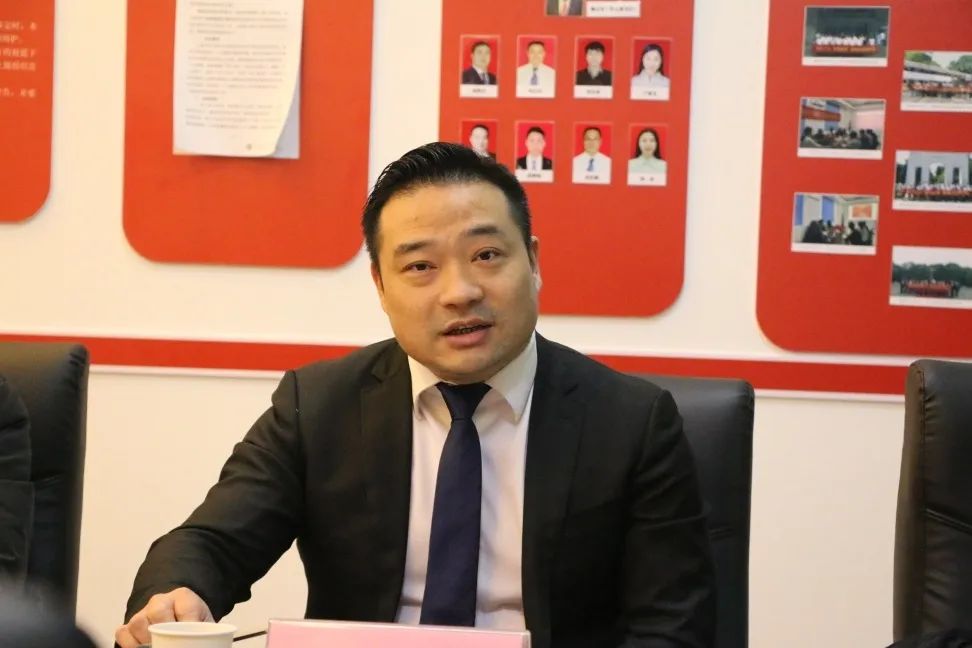 湖南省家具行業(yè)協(xié)會(huì),家具行業(yè)協(xié)會(huì),家具行業(yè) 湖南省家具行業(yè)協(xié)會(huì),家具行業(yè)協(xié)會(huì),家具行業(yè)