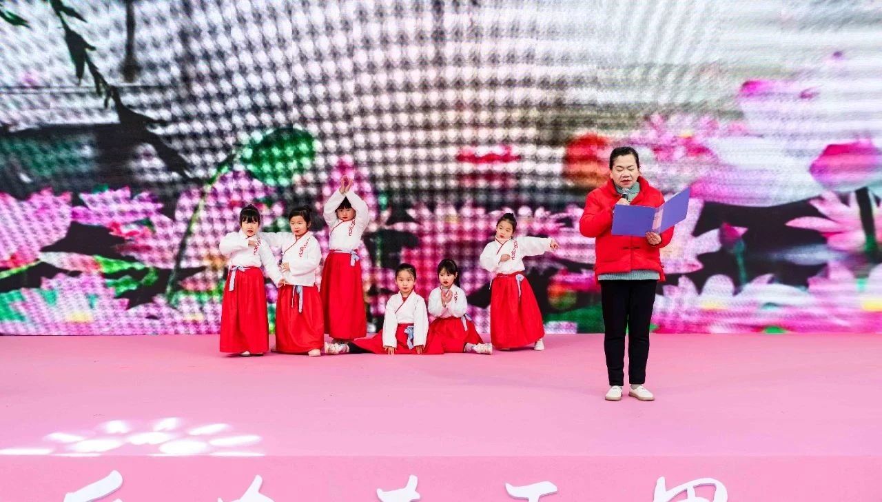 湖南省家具行業(yè)協(xié)會(huì),家具行業(yè)協(xié)會(huì),家具行業(yè) 湖南省家具行業(yè)協(xié)會(huì),家具行業(yè)協(xié)會(huì),家具行業(yè)