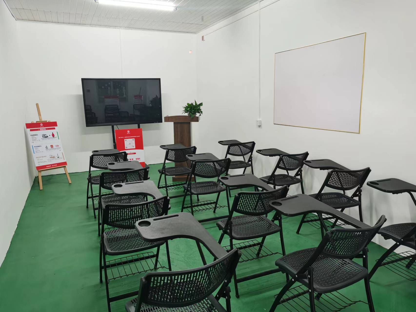 湖南省家具行業(yè)協(xié)會(huì),家具行業(yè)協(xié)會(huì),家具行業(yè) 湖南省家具行業(yè)協(xié)會(huì),家具行業(yè)協(xié)會(huì),家具行業(yè)