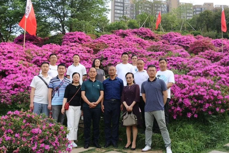 湖南省家具行業(yè)協(xié)會(huì),家具行業(yè)協(xié)會(huì),家具行業(yè) 湖南省家具行業(yè)協(xié)會(huì),家具行業(yè)協(xié)會(huì),家具行業(yè)