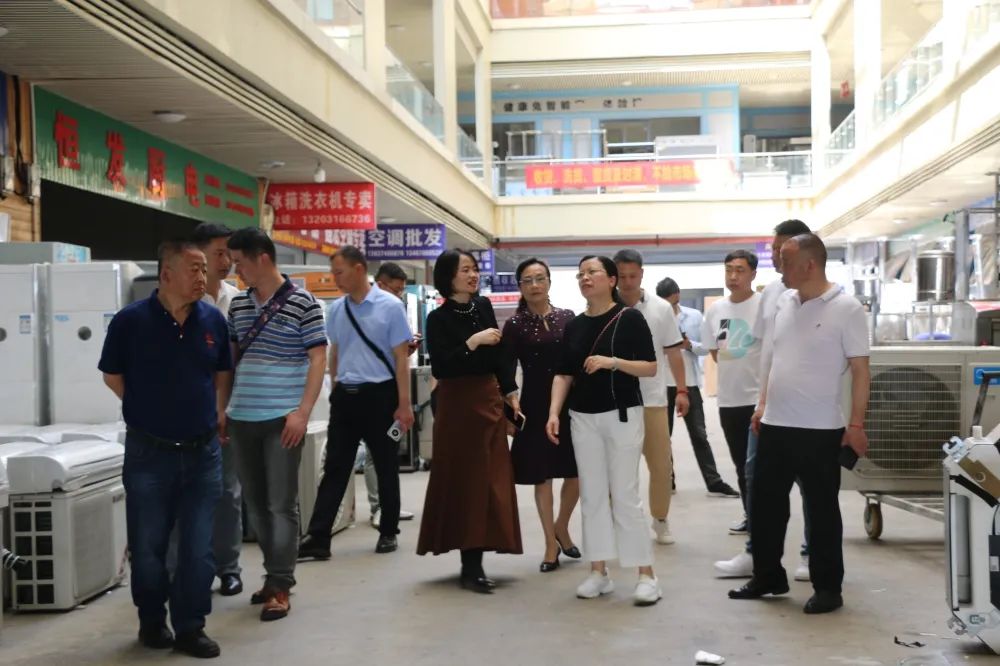 湖南省家具行業(yè)協(xié)會(huì),家具行業(yè)協(xié)會(huì),家具行業(yè) 湖南省家具行業(yè)協(xié)會(huì),家具行業(yè)協(xié)會(huì),家具行業(yè)