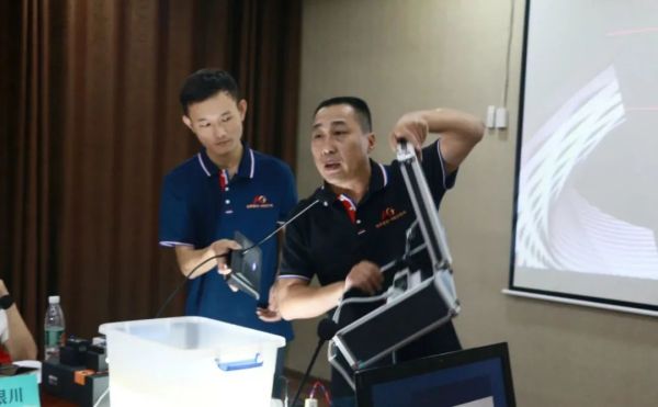 湖南省家具行業(yè)協(xié)會(huì),家具行業(yè)協(xié)會(huì),家具行業(yè) 湖南省家具行業(yè)協(xié)會(huì),家具行業(yè)協(xié)會(huì),家具行業(yè)
