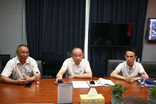 湖南省家具行業(yè)協(xié)會,家具行業(yè)協(xié)會,家具行業(yè) 湖南省家具行業(yè)協(xié)會,家具行業(yè)協(xié)會,家具行業(yè)