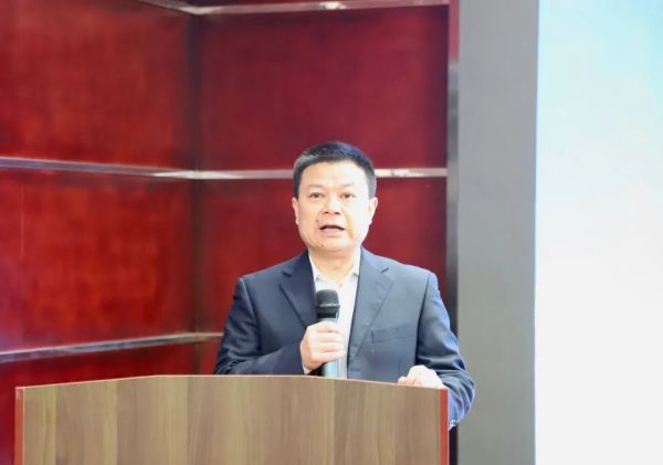 湖南省家具行業(yè)協(xié)會,家具行業(yè)協(xié)會,家具行業(yè) 湖南省家具行業(yè)協(xié)會,家具行業(yè)協(xié)會,家具行業(yè)