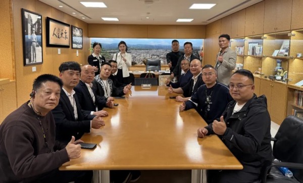 湖南省家具行業(yè)協(xié)會,家具行業(yè)協(xié)會,家具行業(yè) 湖南省家具行業(yè)協(xié)會,家具行業(yè)協(xié)會,家具行業(yè)